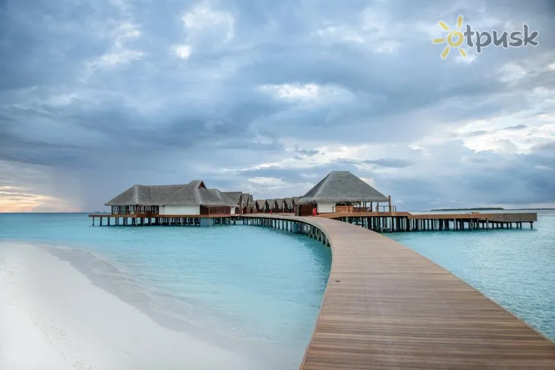Фото отеля Heritance Aarah 5* Raa atolas Maldyvai išorė ir baseinai