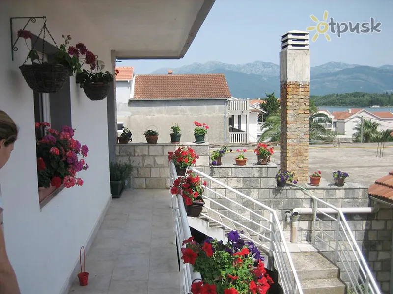 Фото отеля Ino Villa 2* Тиват Черногория экстерьер и бассейны