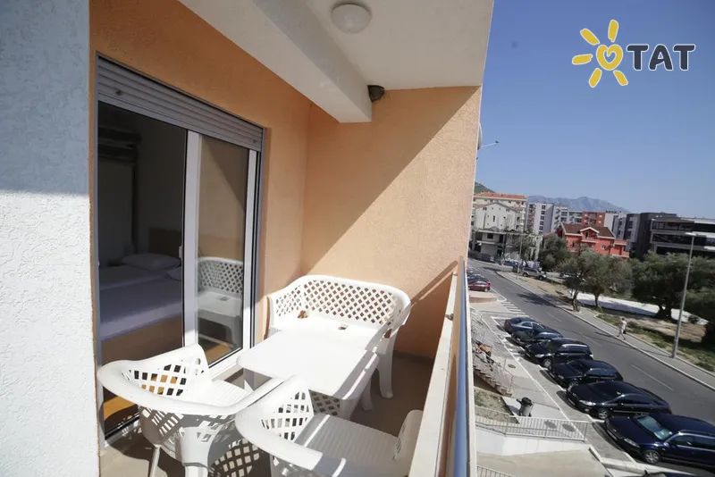 Фото отеля Knezevic Rozino Apartment 3* Будва Чорногорія номери