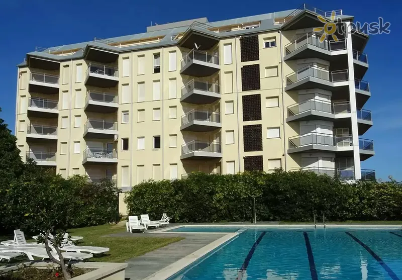 Фото отеля Bon Repos Apartments 2* Kosta del Maresmė Ispanija išorė ir baseinai
