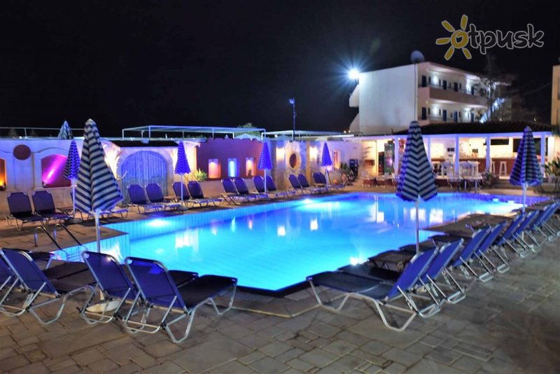Фото отеля Golden Bay Studios & Apartments 3* о. Крит – Ираклион Греция экстерьер и бассейны