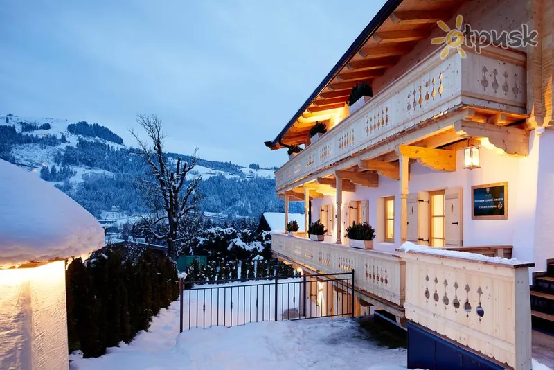 Фото отеля Tennerhof Luxury Chalets 4* Кицбюэль Австрия экстерьер и бассейны