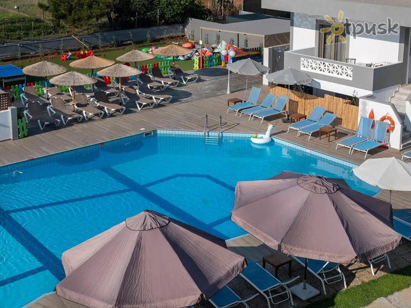 Фото отеля Maya Beach Hotel 4* Kreta – Heraklionas Graikija išorė ir baseinai