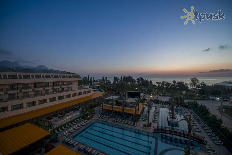 Фото отеля Crystal De Luxe Resort & Spa 5* Кемер Туреччина екстер'єр та басейни