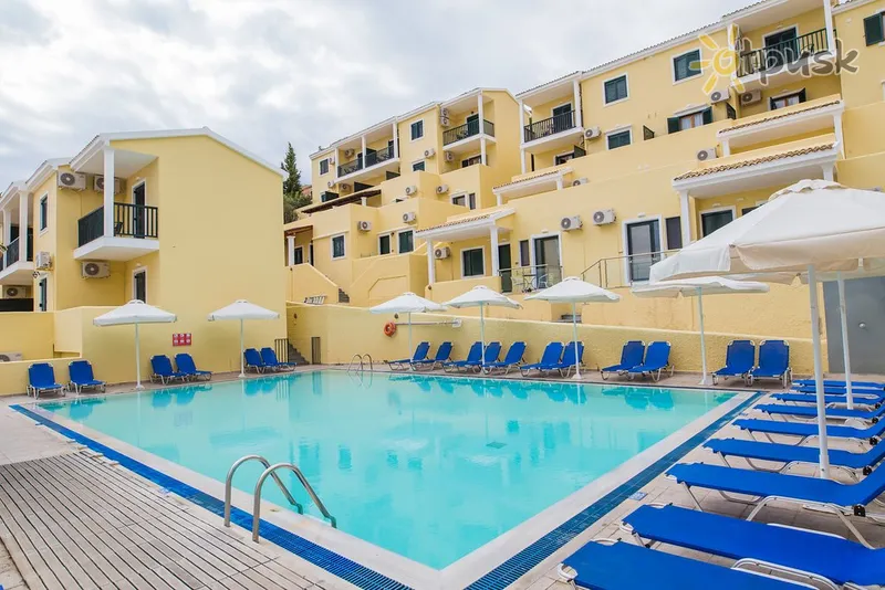 Фото отеля Corfu Aquamarine Hotel 4* Korfu Graikija išorė ir baseinai