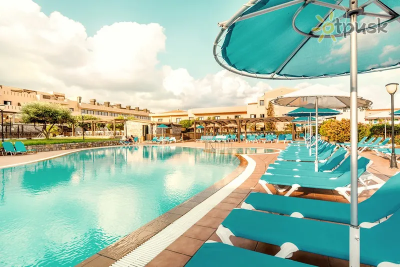 Фото отеля Sentido Vasia Resort & Spa 5* par. Krēta – Ajosnikolaosa Grieķija ārpuse un baseini