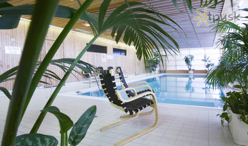 Фото отеля Scandic Aviacongress 3* Гельсінкі Фінляндія екстер'єр та басейни