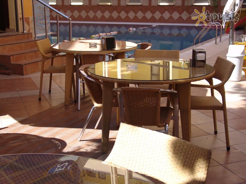 Фото отеля Kleopatra Ikiz Hotel 3* Алания Турция бары и рестораны