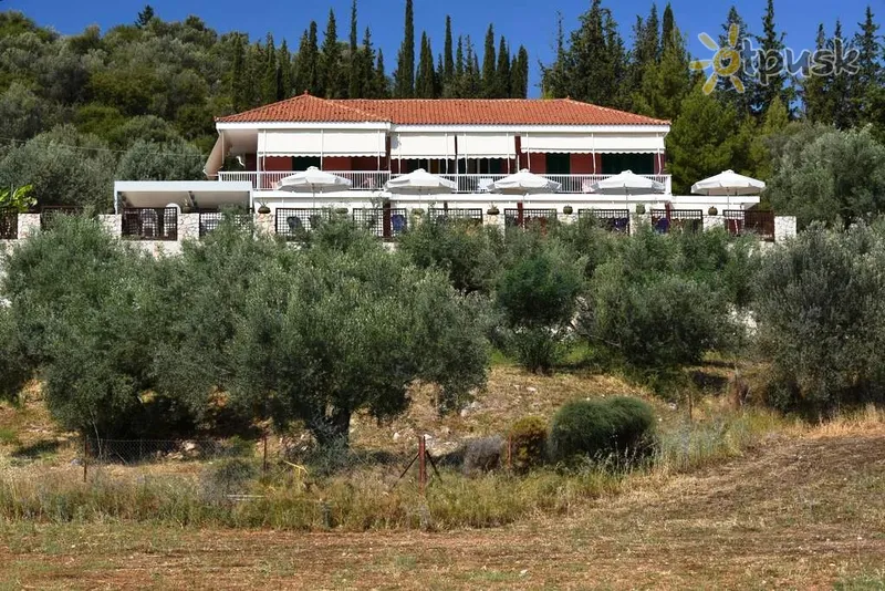 Фото отеля Lilly Villa 3* Peloponēsa Grieķija ārpuse un baseini