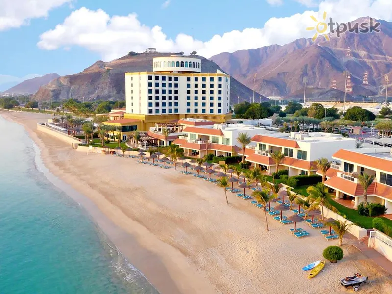 Фото отеля Oceanic Khorfakkan Resort & Spa 4* Korfakkan AAE pludmale
