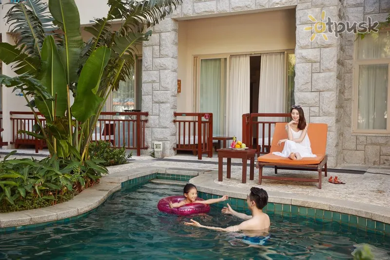 Фото отеля Huayu Resort & Spa Yalong Bay Sanya 5* par. Hainana Ķīna ārpuse un baseini