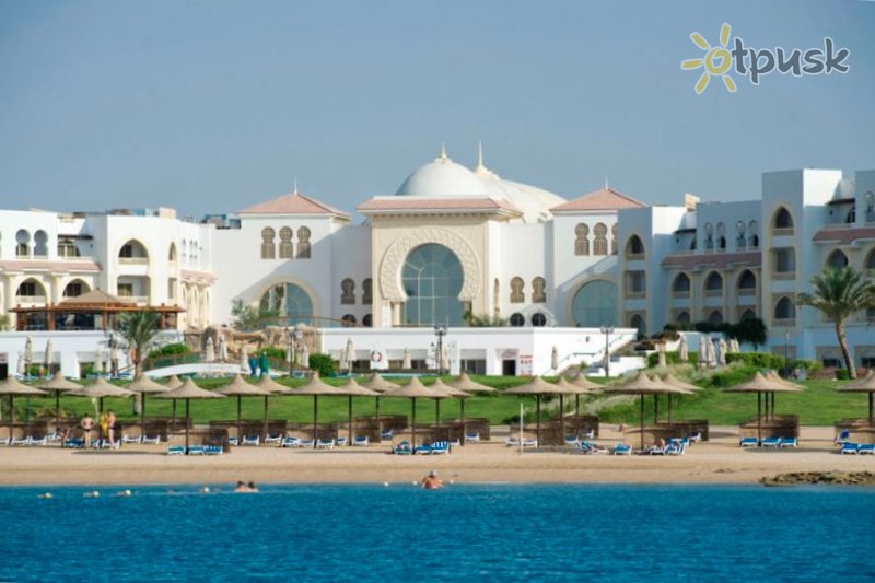 Фото отеля Old Palace Resort Sahl Hasheesh 5* Сахл Хашиш Египет пляж