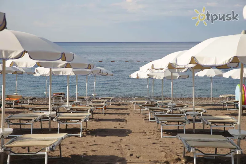 Фото отеля Tara Magnolia Villas 3* Бечичі Чорногорія пляж