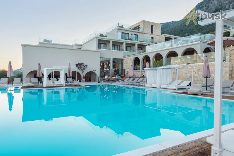 Фото отеля Golden Mare Barbati 4* Korfu Graikija išorė ir baseinai