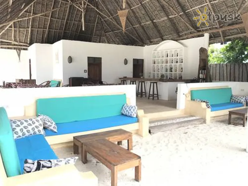 Фото отеля Jambiani Beach Hotel 3* Джамбиани Танзания бары и рестораны