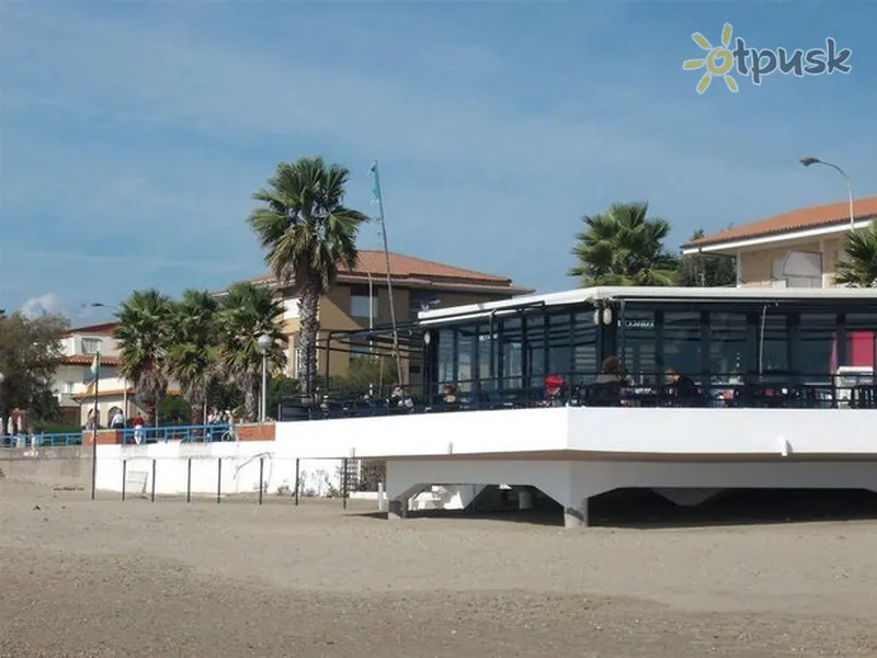 Фото отеля San Carlo 2* Тірренське узбережжя Італія пляж