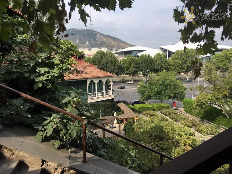 Фото отеля Baratashvili 2* Тбілісі Грузія екстер'єр та басейни