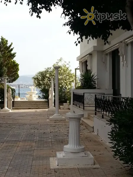 Фото отеля Mon Repos Hotel 2* Loutraki Grieķija ārpuse un baseini
