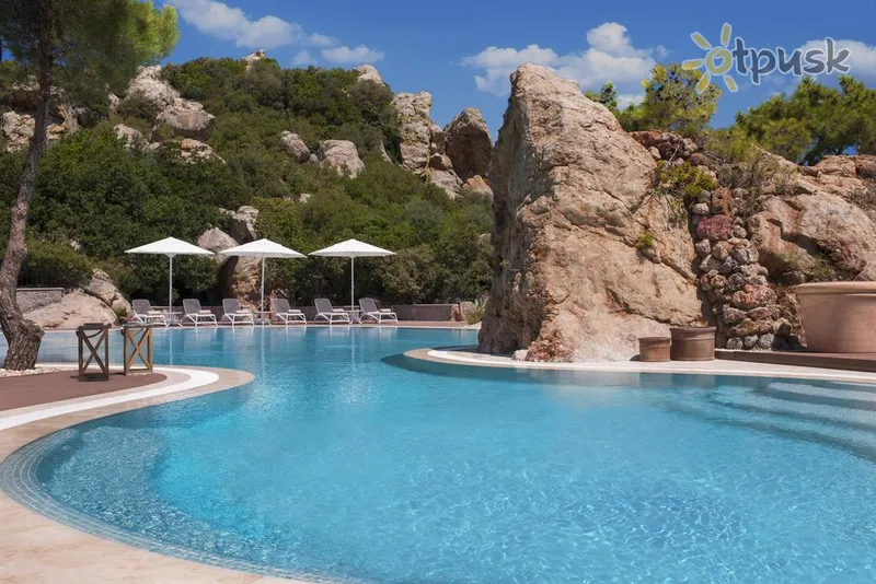 Фото отеля D-Resort Murat Reis Ayvalik 5* Кушадаси Туреччина екстер'єр та басейни
