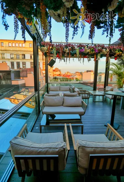 Фото отеля The Galata Istanbul Hotel MGallery 5* Стамбул Турция экстерьер и бассейны