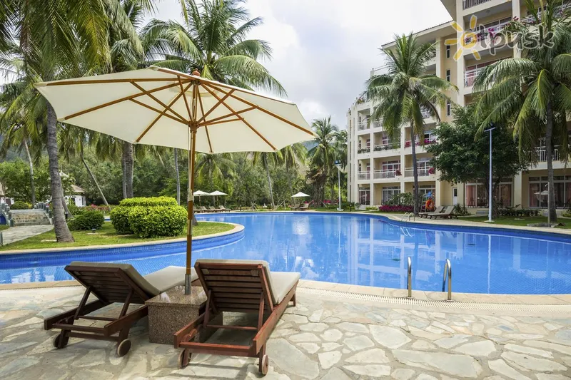 Фото отеля Golden Palm Resort Yalong Bay 4* о. Хайнань Китай экстерьер и бассейны