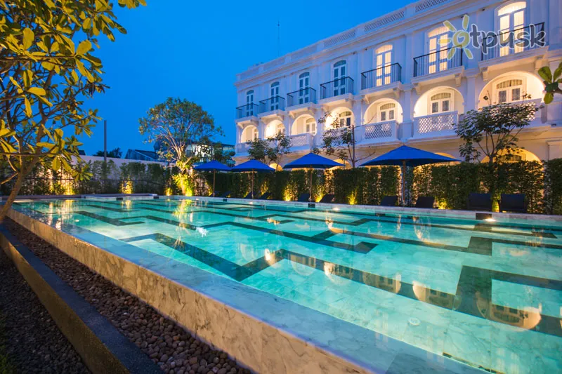 Фото отеля Little Nyonya Hotel 4* о. Пхукет Таиланд экстерьер и бассейны