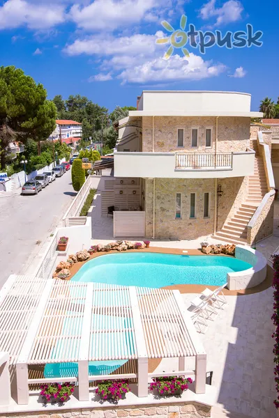 Фото отеля Neikos Mediterraneo 4* Halkidiki — Kasandra Grieķija ārpuse un baseini