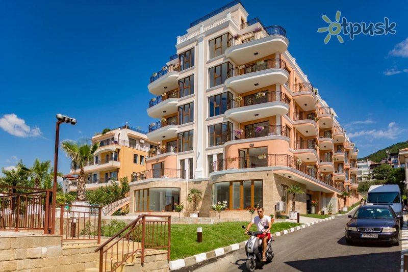 Фото отеля Fenix Apart 4* Святой Влас Болгария экстерьер и бассейны