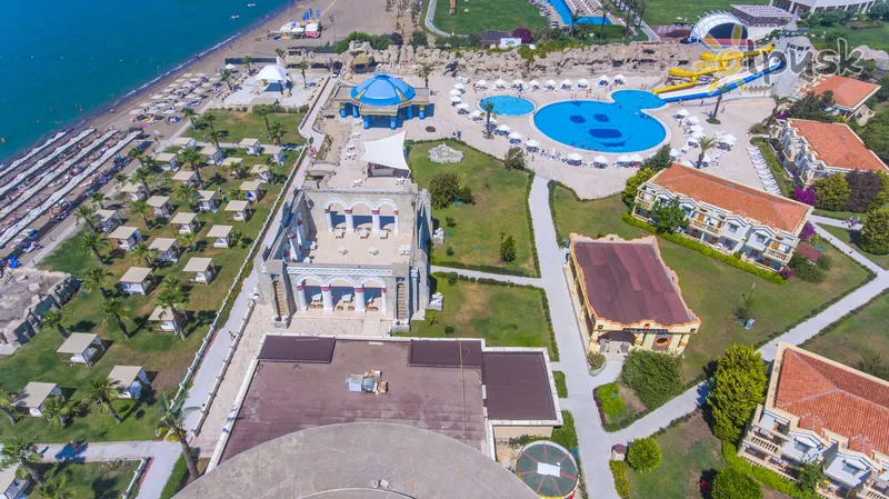 Фото отеля Cesars Temple De Luxe 5* Belekas Turkija išorė ir baseinai