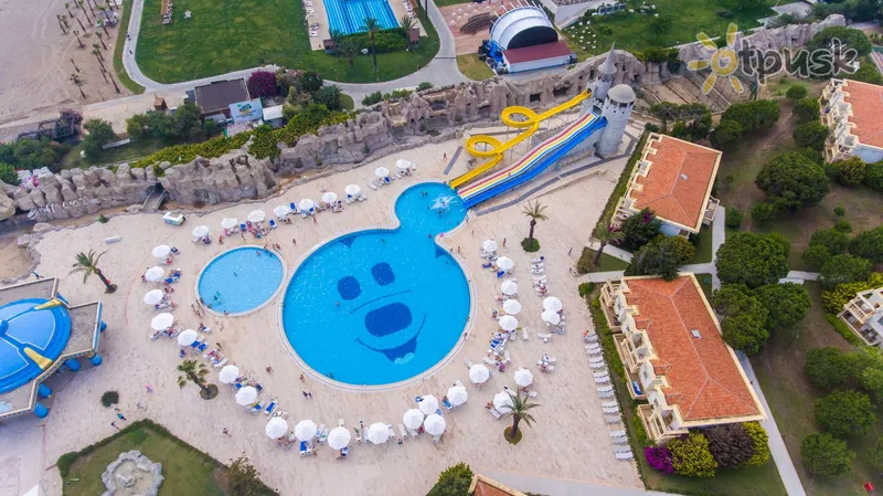 Фото отеля Cesars Temple De Luxe 5* Belekas Turkija išorė ir baseinai