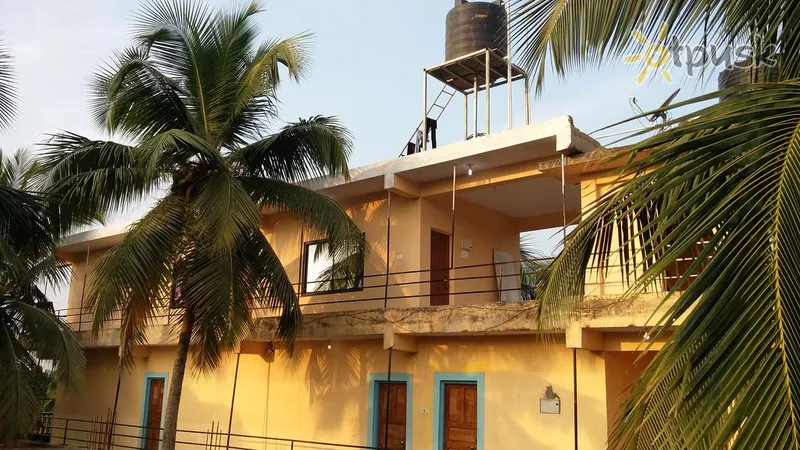 Фото отеля Om Ganesh Saavi Guest House 3* Šiaurės Goa Indija išorė ir baseinai