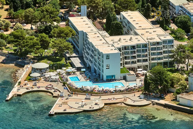 Фото отеля Sipar Plava Laguna Hotel 4* Umag Kroatija išorė ir baseinai