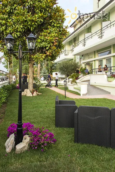 Фото отеля Villa Chiara Hotel 3* Тірренське узбережжя Італія екстер'єр та басейни