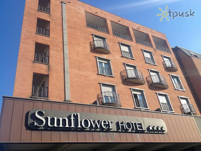 Фото отеля Sunflower Hotel 4* Milāna Itālija ārpuse un baseini