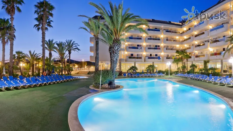 Фото отеля Caprici Hotel 4* Коста Дель Маресме Іспанія екстер'єр та басейни