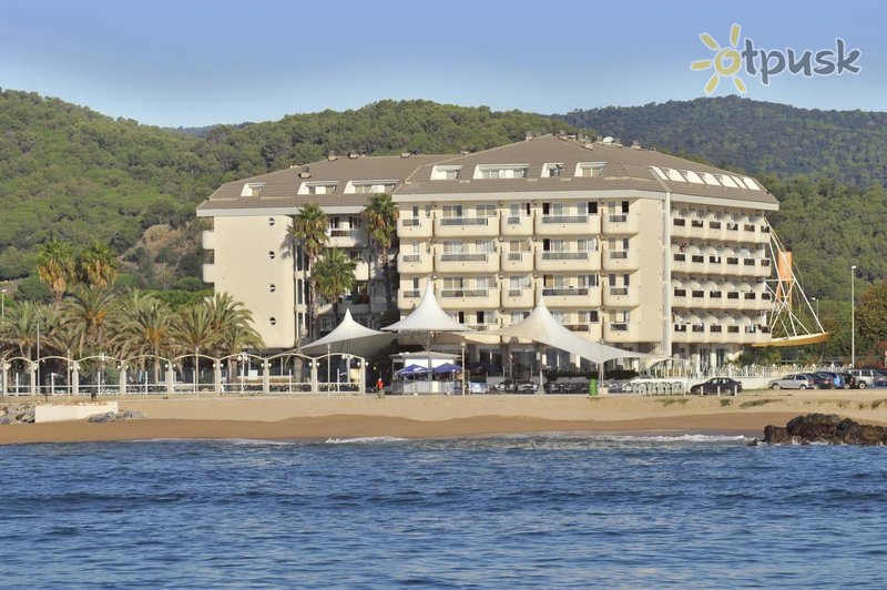 Фото отеля Caprici Hotel 4* Коста Дель Маресме Испания пляж