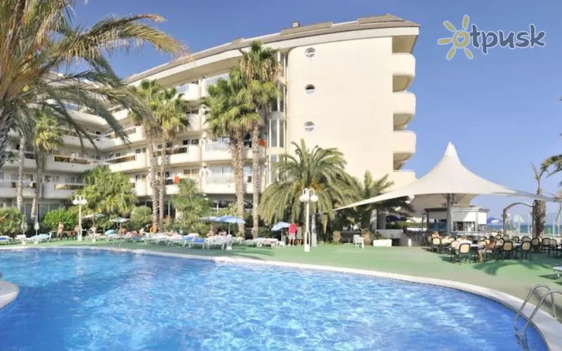 Фото отеля Caprici Hotel 4* Kosta del Maresmė Ispanija išorė ir baseinai
