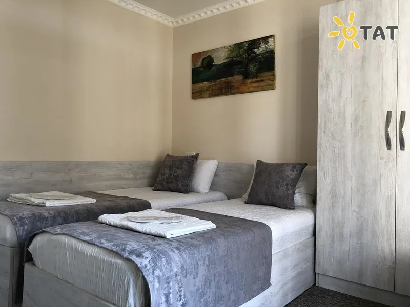 Фото отеля Leo Palace 3* Тбілісі Грузія номери