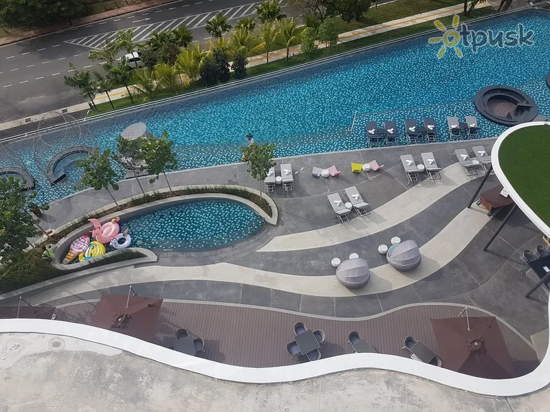 Фото отеля Aloft Langkawi Pantai Tengah Hotel 4* о. Лангкаві Малайзія екстер'єр та басейни