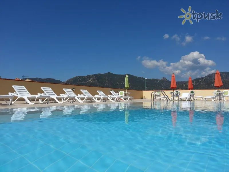 Фото отеля Residence Le Fontane 3* о. Сардинія Італія екстер'єр та басейни
