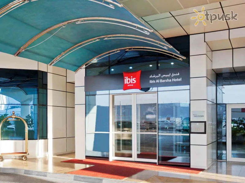 Фото отеля Ibis Hotel Al Barsha 3* Дубай ОАЕ екстер'єр та басейни