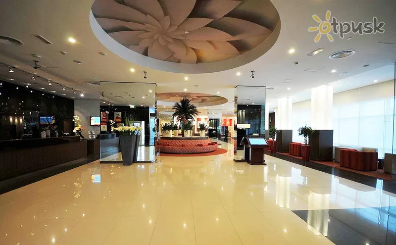 Фото отеля Ibis Hotel Al Barsha 3* Dubaija AAE vestibils un interjers