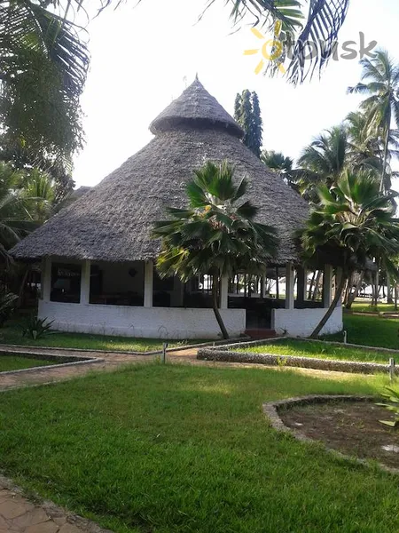 Фото отеля Maars Resort 3* Чвака Танзанія екстер'єр та басейни