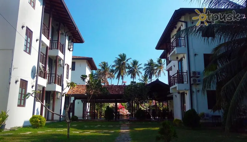 Фото отеля Lagoon Boutique Hotel 3* Тангалле Шрі Ланка екстер'єр та басейни