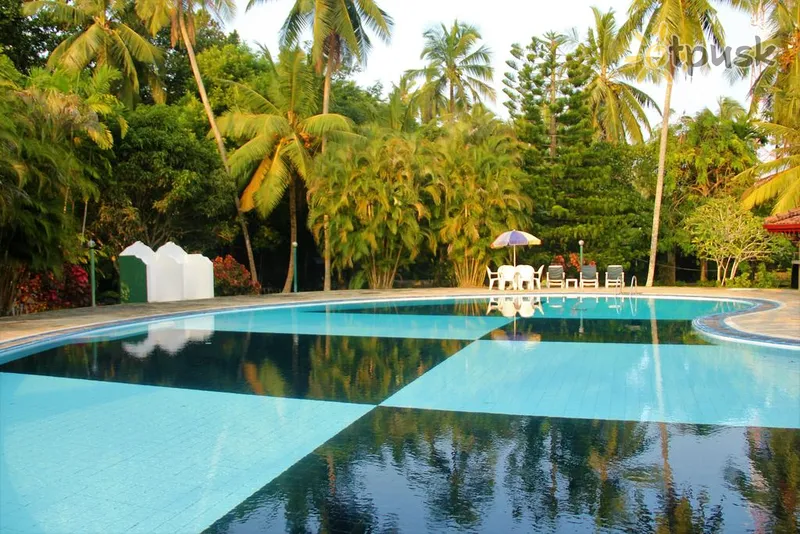 Фото отеля Villa Ranmenika 3* Ахунгалла Шрі Ланка екстер'єр та басейни