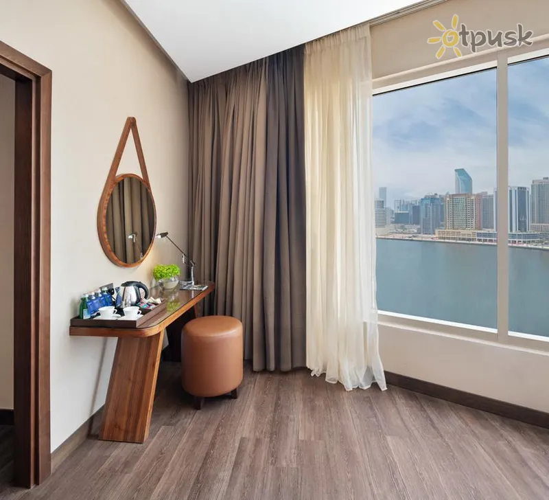 Фото отеля Radisson Blu Hotel, Dubai Canal View 5* Dubaija AAE istabas