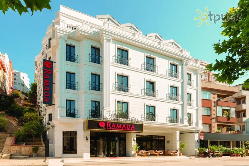 Фото отеля Ramada Hotel & Suites Istanbul Golden Horn 5* Stambula Turcija ārpuse un baseini