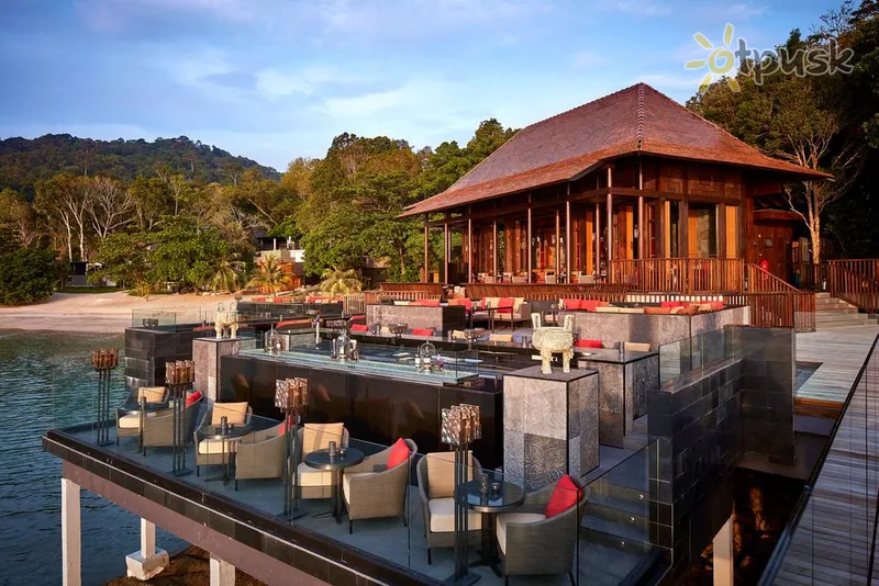 Фото отеля The Ritz-Carlton Langkawi 5* apie. Langkawi Malaizija išorė ir baseinai