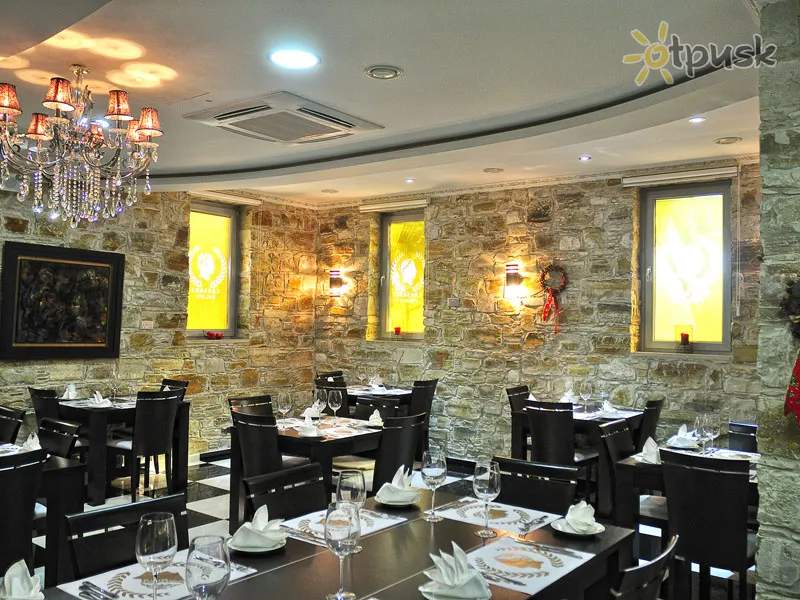 Фото отеля Vergi City Hotel 2* Larnaka Kipra bāri un restorāni
