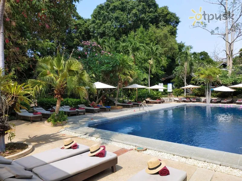 Фото отеля Let's Hyde Pattaya Resort & Villas 4* Pataja Tailandas išorė ir baseinai